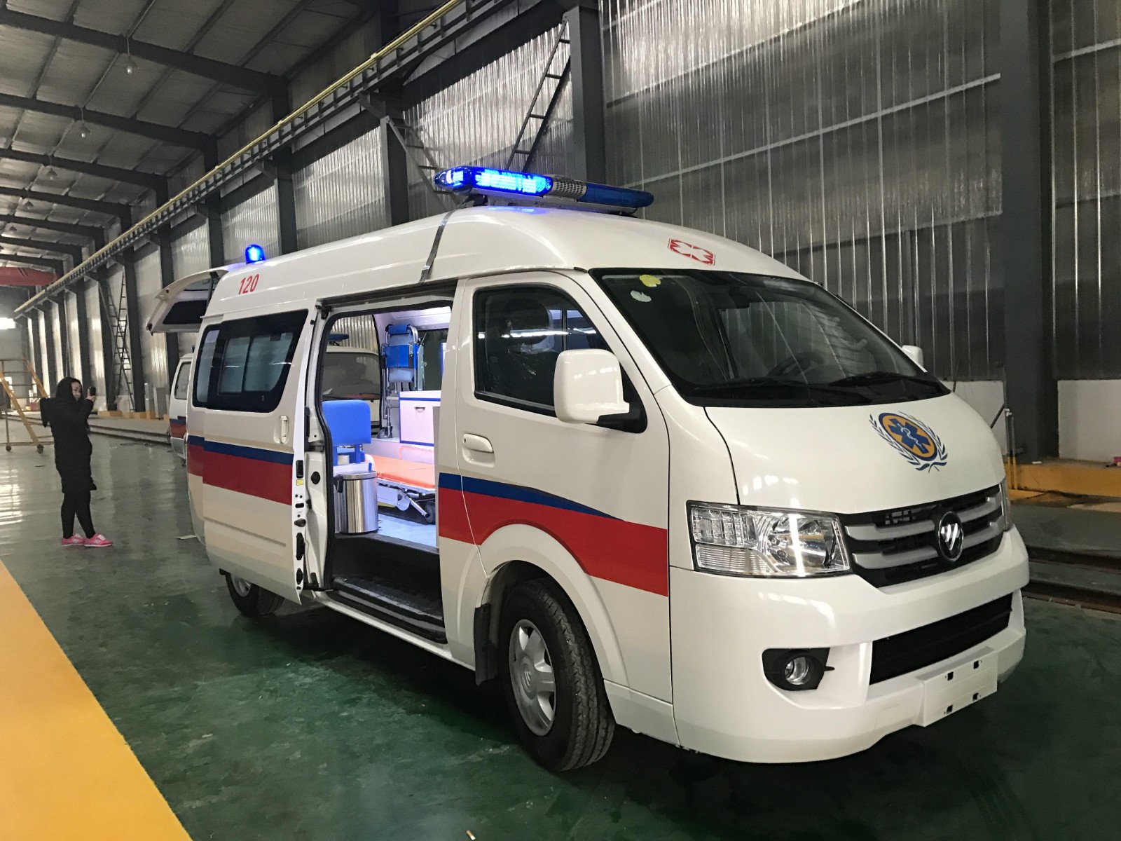 松滋市救护车转院